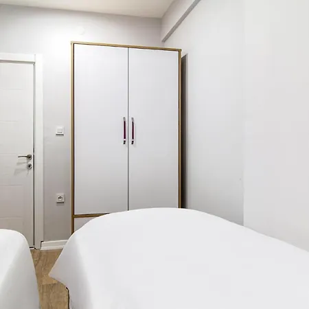 Apartment Modern Flat Close To Osmanbey Metro Station
