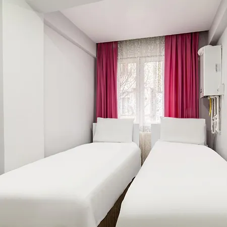 Modern Flat Close To Osmanbey Metro Station Apartment Istanbul
